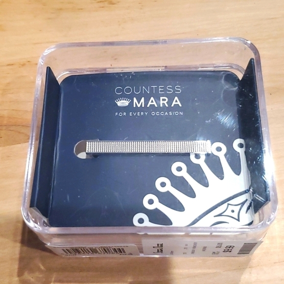 STEIN MART Other - ⚜️ NIB SILVER TONE TIE BAR